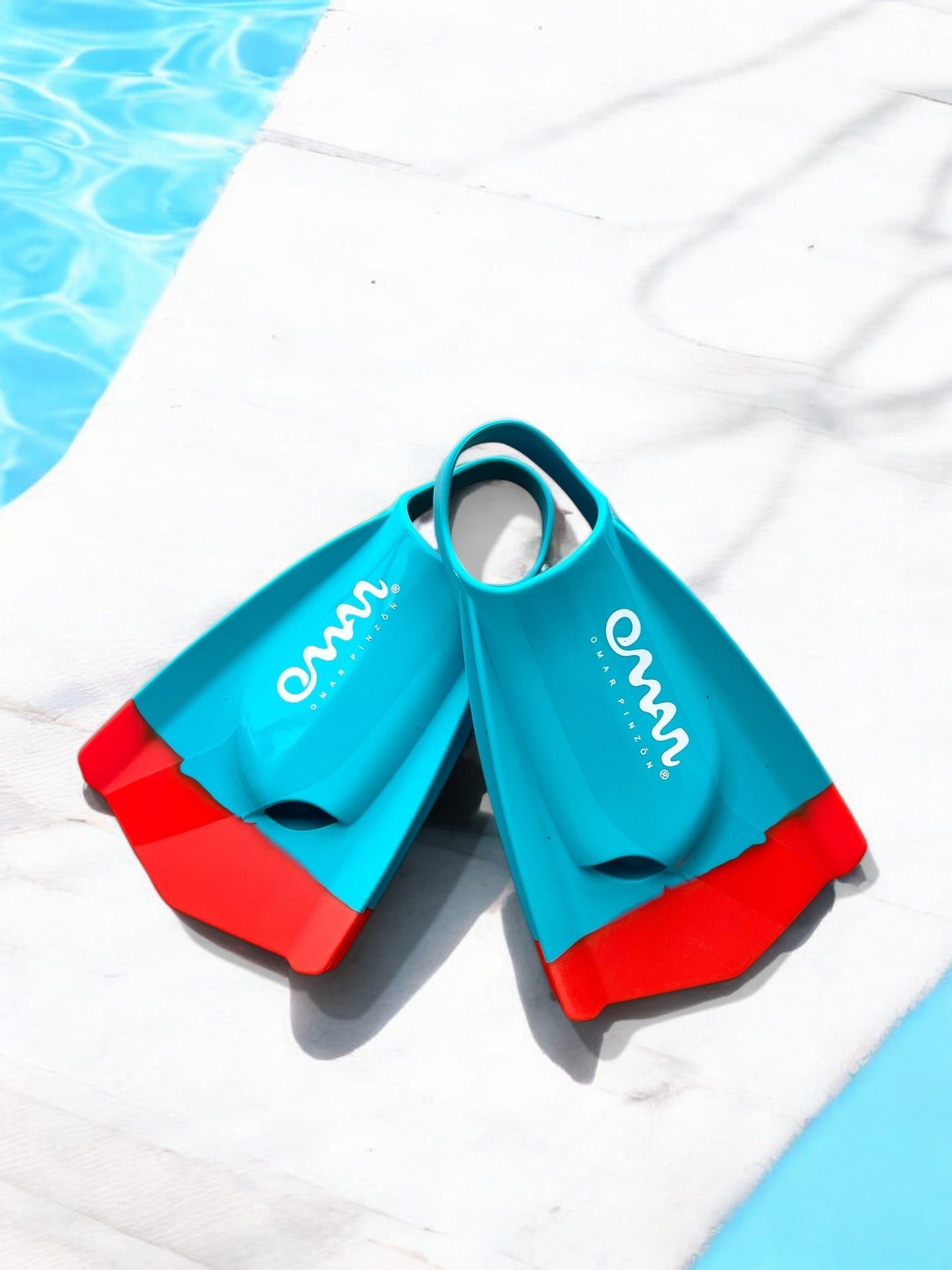 Aletas de Natacion - VELOFINZ by Omar Pinzón