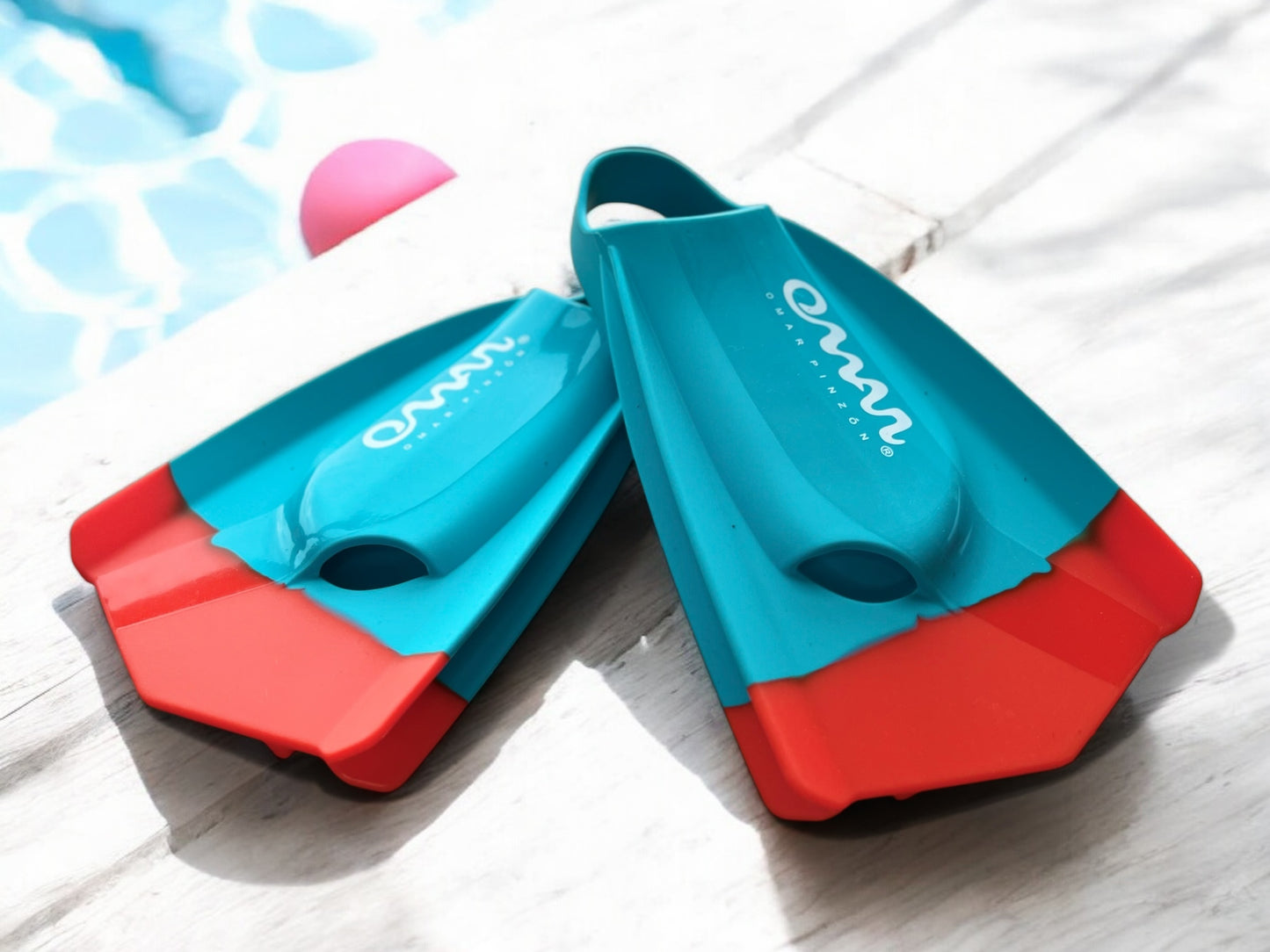 Aletas de Natacion - VELOFINZ by Omar Pinzón