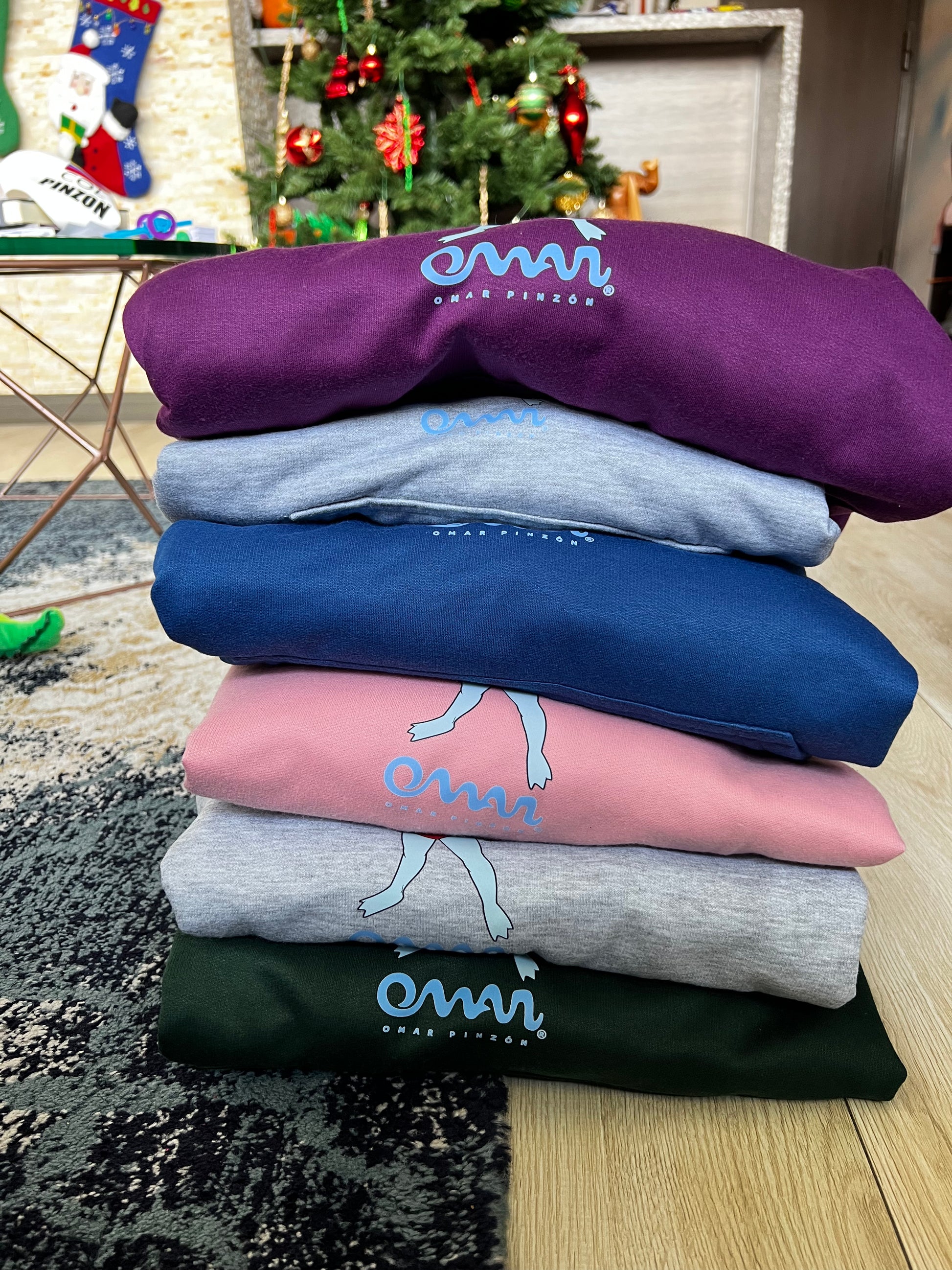 HOODIE NAVIDEÑO - SHARKY EDICION LIMITADA - OMAR PINZON SWIMWEAR